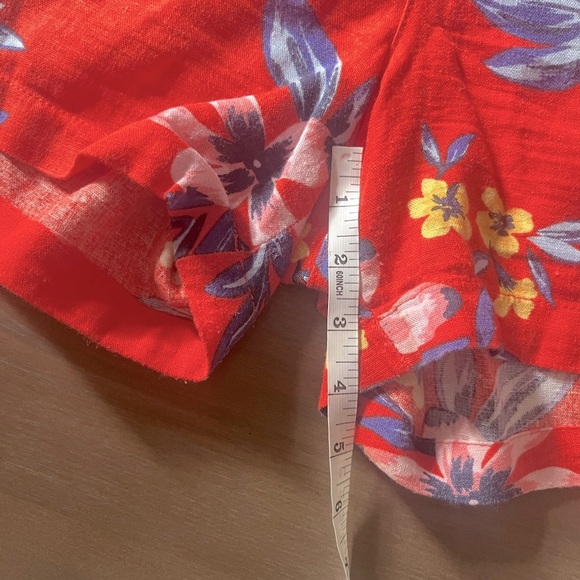 Old Navy Floral Women's Shorts - Size 6 - Picture 4 of 5
